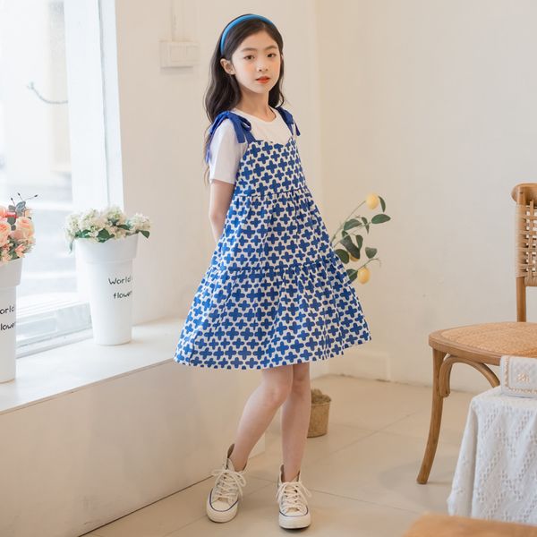 Girl Dress Summer 2024 Versione coreana di INS T-shirt a maniche corte finta abito da principessa floreale in due pezzi vestito per bambini fresco e comodo vestito