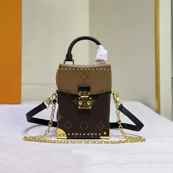 2024 5A Top Woman Mens Camera Box Scatola spalla Mini borsa di alta qualità Brand Brand Borse Fashion Women Piccole borse Em