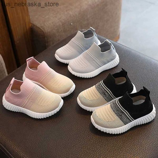 Scarpe sportive casual sneakers ragazzi che scivolano su calzini a maglia per bambini appartamenti ragazze traspirabili correndo 1-8 anni Q240412