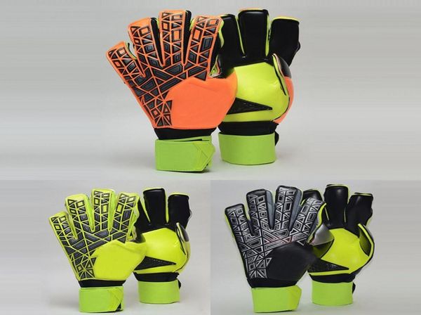 Guoghi da calcio da calcio di Welnew Professional Boves With Finger Protection Lattice Gori Gori I guanti inviano regali a 3691094