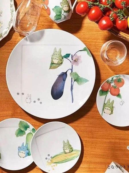 Piatti anime verdure giapponese dessert rotondo set di piastre regalo quadrate domestiche