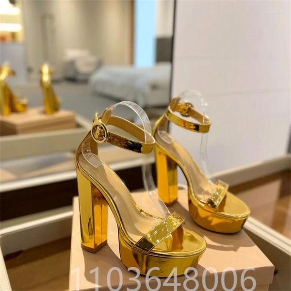 Kleiderschuhe Luxus High Heel Fashion Platform Frauen Sommer Silber Gold Party Pumpen Marke Ladies Solid Color Charming Sapatos