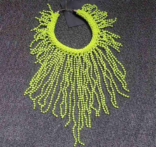 Fatto a mano in stock European Fashion Neon Yellow Dichiarazione Women Women Chokers Star Punk Punk Chunky Nappelle Catene Collana perline 210335790667