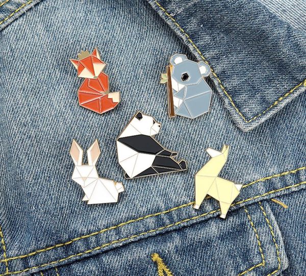 Origami Animal Enamel Pin personalizzato Fox Panda Koala Alpaca Basta di coniglio Vesti