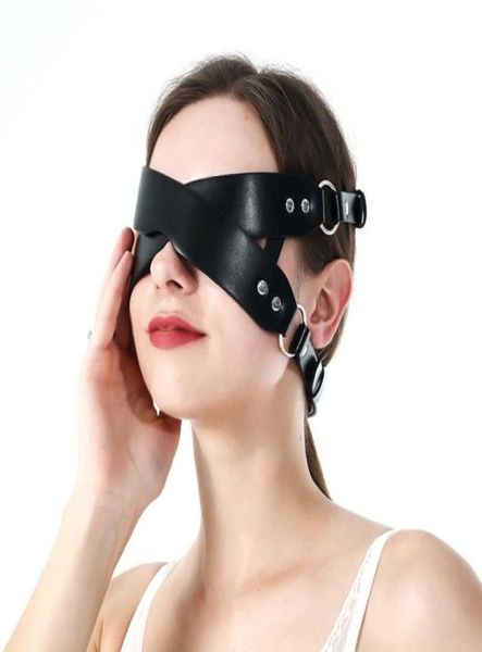 Máscara de cinto de couro da moda BDSM Sexy Cosplay Poppit Game Erotic Blindfold Masqueada Erotic Halloween Carnival Máscaras de festa Q08067711530