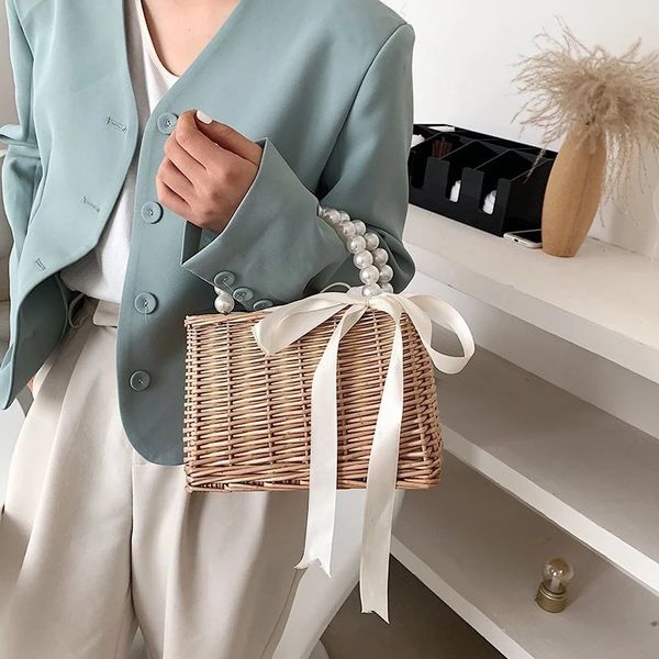 Pearl Bag Damen neuer handgefertigter Blumenkorb gewebt