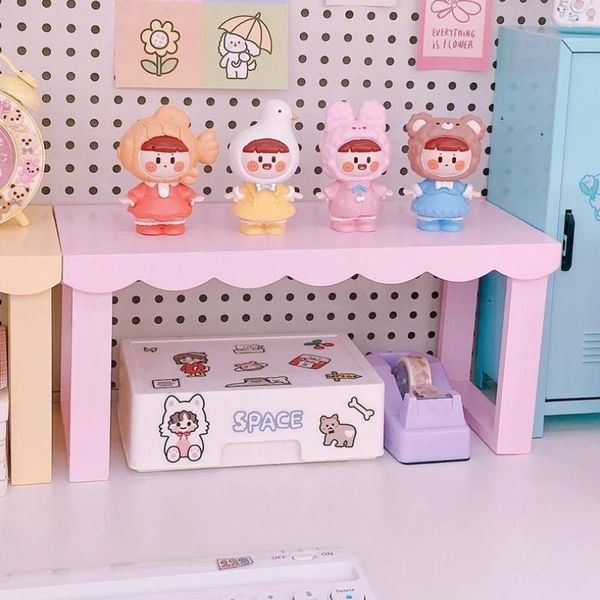 Hooks Girl Heart Holzspitzenspeicher Rack Ins Style Home Dekoration Desktop erhöhte handgefertigte Spielzeugausstellung