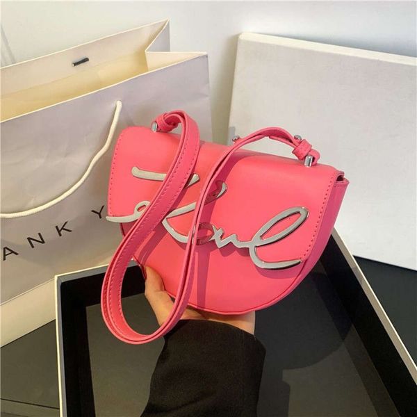 Luxury Karl Lagerfield Saddle Bag Fashion Designer Bag Borsa Carina All-Match Korean Spalla Crossbody Borse New Style Women Messenger Borse