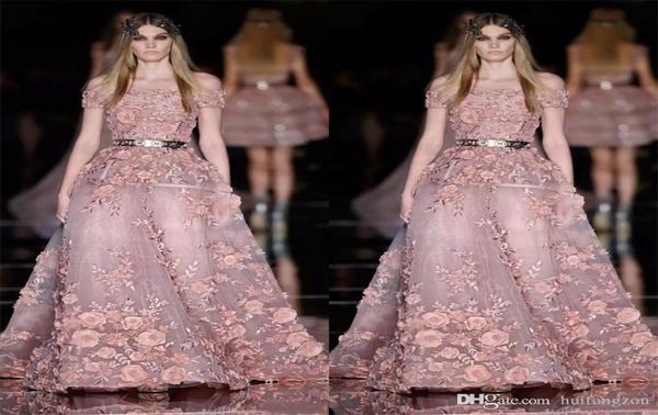 Novo vestido de baile de baile Zuhair Murad para apliques florais em 3D vestido de noite rosa empoeirado plus size mais recente vestido de festa design1637039