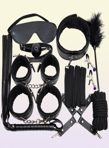 Plush SM Plush Abito vincolante Whip Mano e piede manette per adulti Funzione Funzione di fornitura femminile Strumento di tortura di torture 7398963