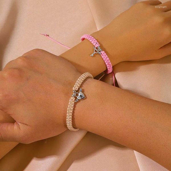 Bracelets de charme Oi Hom-Handmade Pink Khaki Heart Pinging Weave Bracelet Style Gentle Casal Jewelry Festival Gift Acessórios