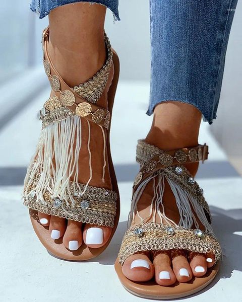 Sapatos casuais 2024 Tamanho grande Tassel Rhinestone Sandals planos Sandálias coloridas Faixas de calcanhar e chinelos
