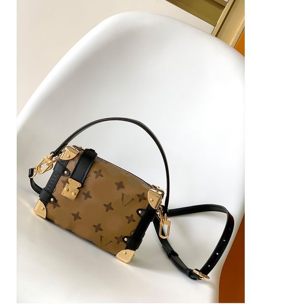 Мини -дизайнерская сумка высококачественная весенняя классическая сумка сука мода мода Женщины подлинная кожа маленькая квадратная коробка сцепление на плечо M46815 (C0013)