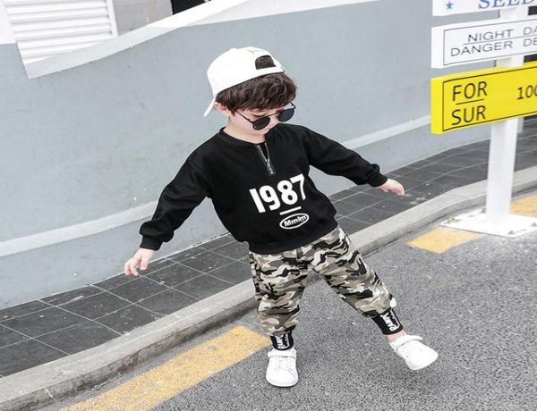 2pc Kids Big Boys Militar Clothing Sets Sets Young Boy Top Troushers Roupas Suits Crianças Camuflagem Tracksuits para 312T T7037685