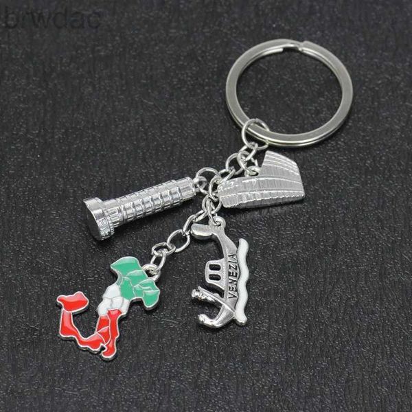 Anelli chiave 1pc Flag Italia Colori Mappa Mappa Pendant Keychain Creative Car Chain Gioielli Accessori per souvenir Accessori all'ingrosso 240412 240412