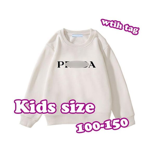 Шот -байлайны с капюшонами Esigner для Kid Cotton Boy Girl Одежда P Роскошная детская одежда дизайнеры толстовки с капюшоном детские наряды.