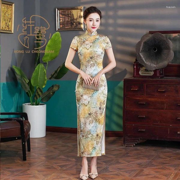 Ethnische Kleidung Seide Cheongsam Mulberry Retro Langes chinesisches Kleid täglich jugendliche und High-End-Temperament