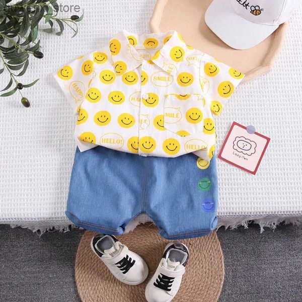 Roupas conjuntos de roupas novas de verão para meninos meninos para meninas vestidos de roupas desenho animado sorriso de algodão +shorts jeans infantil roupas infantis casuais ternos y240412