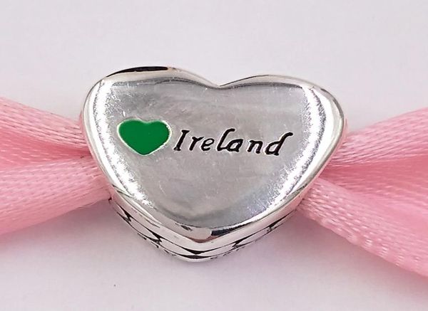 Аутентичные 925 серебряных серебряных бусин Ирландия Love Heart Charms подходит для европейского стиля ювелирных изделий из колье 792015E0078722921