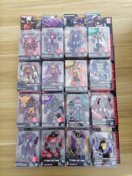 Hasbro Transformers Combiner Wars Bumblebee Optimus Prime Hot Rod Doll Regali Toy Model Anime Figure raccolte Ornamenti raccolgono ornamenti