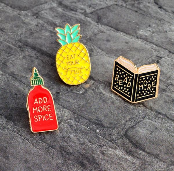 Amarelo abacaxi Leia mais pinos de broches de livros Definir pequenos chapéus de liga de liga backpack broach broach jóias de estilo corea baratas fashio9608676