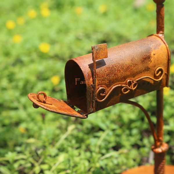 Caixa de correio de jardim em miniatura de fada