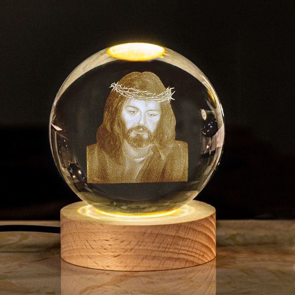 Kreative leuchtende Kristallkugelkreuzkirche Gemeinschaft Ereignis Jesus Souvenir Glass Ball Geburtstag Geschenkbüro Desktop Dekoration