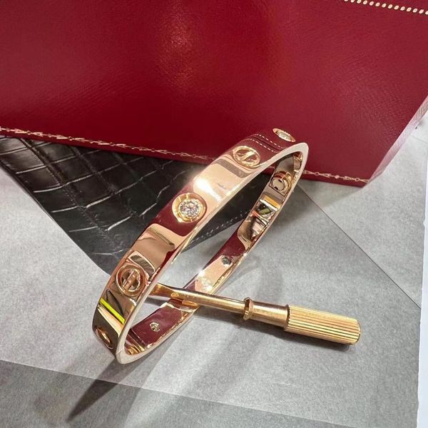 Designers de jóias Moda Gold Titanium Aço Jóias Jóias Chave de fenda Classic Bracelet Mens e festa feminina