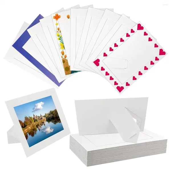 Frames 30 Pack Paper Imagem para 4 x 6 polegadas POS em pé de papelão branco Po com o craque de cavalete DIY