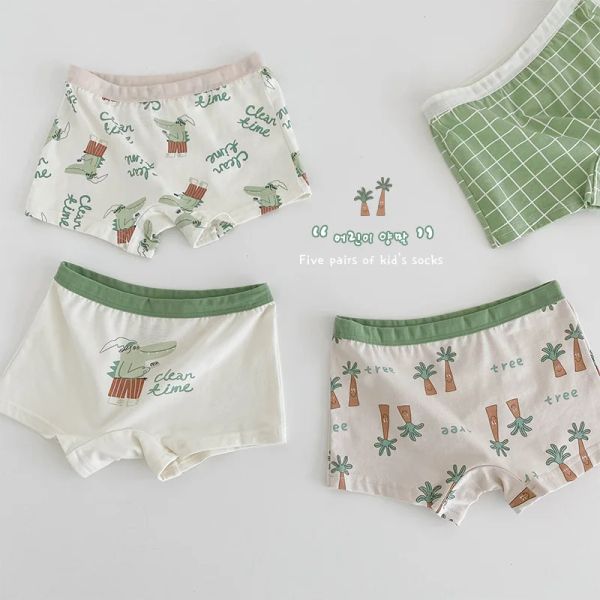 Shorts Roupa íntima infantil Calcinha bebê meninos Cotton Briefs Padrão de desenho animado Four Seasons Shorts Boxers de ventilação macia Fit 211y