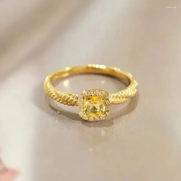Clusterringe Real 18k Gold Diamond Hochzeitsfinger für Frauen Lady Birdal Square Sweet Candy Design Au750 Stempel einstellbar