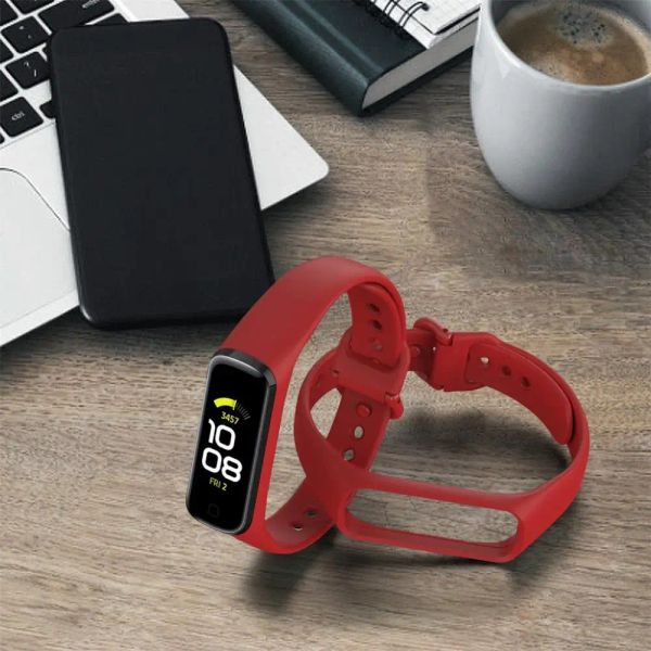 Cinghie di banda sportiva in silicone morbido per Samsung Galaxy Fit 2 SM-R220 Bracciale Sostituzione della fascia