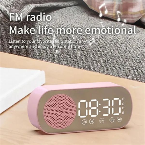 Neuer Schreibtischlautsprecher Uhr Bluetooth -Lautsprecher FM Radio Wecker HiFi Sound HD Mirror Bildschirm Support TF -Karte Home neben Uhr