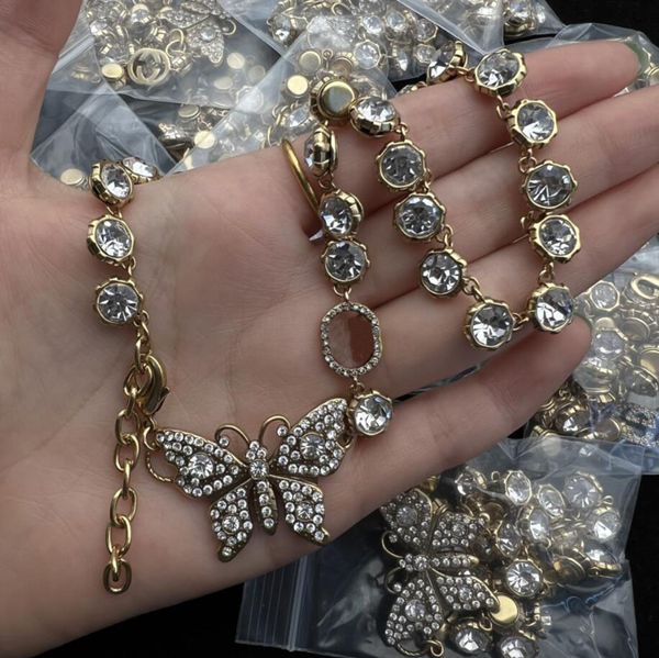 Colares de moda Braclet nova borboleta cheia de colares de diamante pulseiras pendentes de cadares e colares de jóias de grife