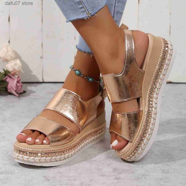 Sandalen 2023 Sommer -Outwear Weit gestreiftes gewebter Diamant Hangabsatz mit Strand großer Damenschuhtrend H240412