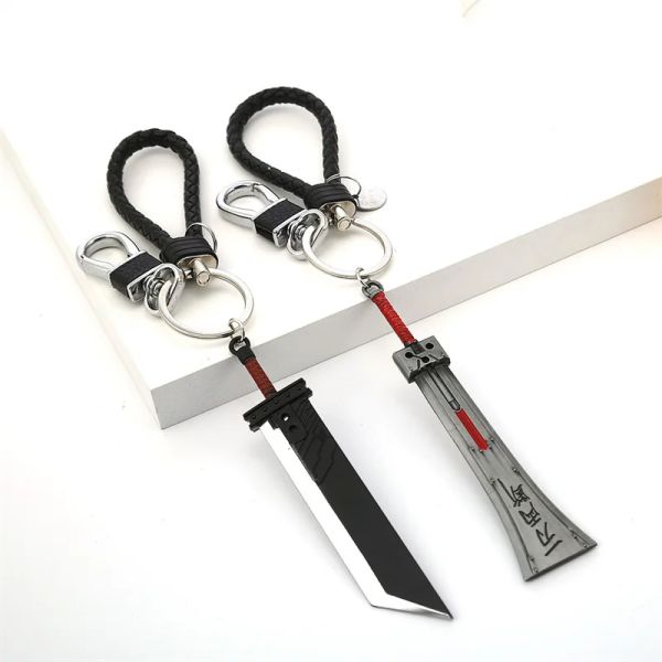 Final Fantasy Remake Sword Keychain Cloud Strafe Buster Key Chains Chain Game Sovevenir Accessories Car Llavers Chaveiro Gift