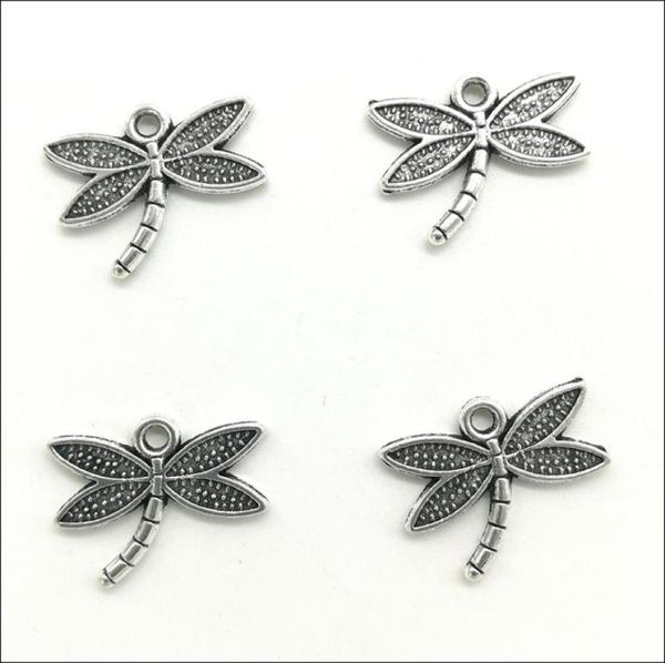 100 pezzi Lotto Dragonfly Insepi ciondoli per ciondoli retrò che producono portachiavi fai -da -te antichi ciondolo d'argento per orecchini braccialetti 14x18m3843171