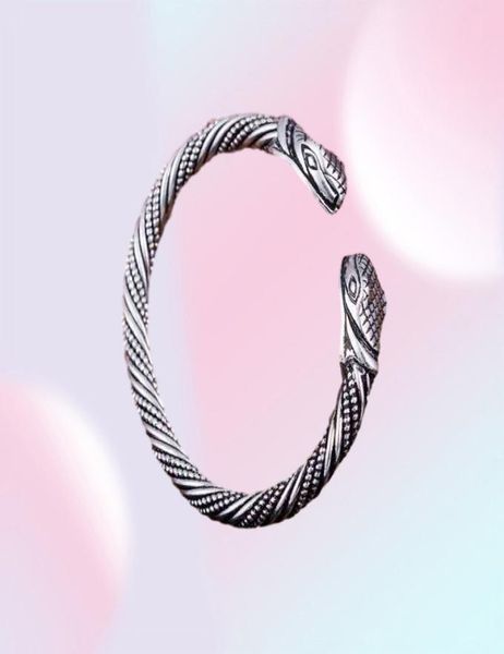 Skyrim Metal Head Bracelets abertos Bangles Viking Indian Jewelry Acessórios para serpente religiosa Pulseira de pulseira L220812315151589