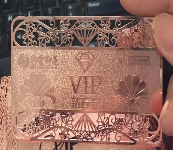 100pcslothigh -Qualität Customized Edelstahl Rose Golden Card und Gold Visitenkarte für VIP -CEO Hochzeit Blank Metall Tags7169296
