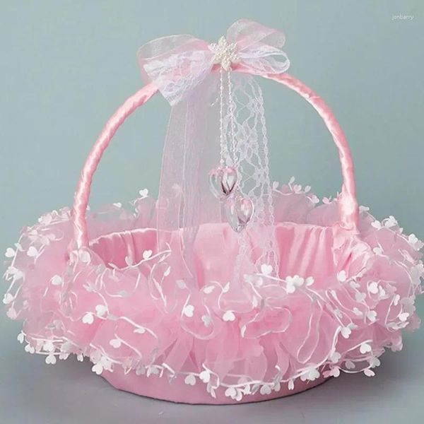 Fiori decorativi cesto da ragazza fiore per matrimonio piccoli cestini avvolti in raso con pizzo e decorazione a sospensione a cuore trasparente rosa bianco