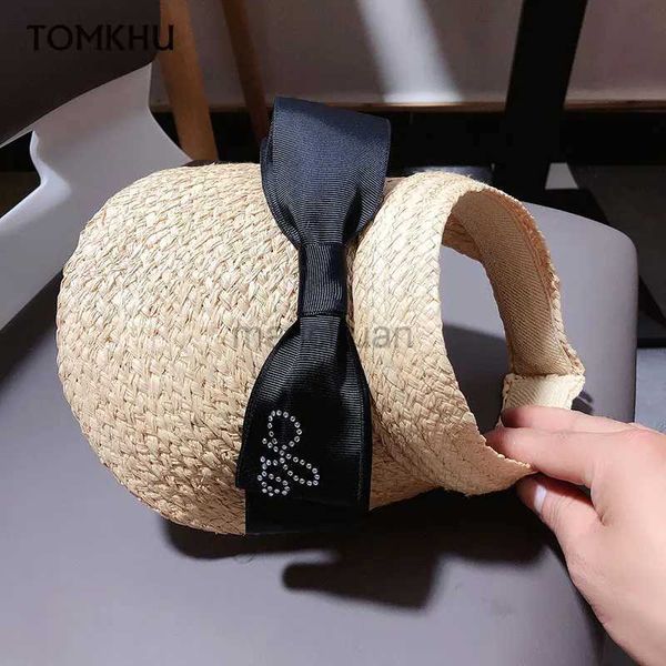 Visors Ball Caps Neue Design Bow Sonnenhüte für Frauen Sommer Visor Strandhüte handgefertigtes Raffia Stroh leerer Top -Kappen Damen Wicker Hut a -sichter K Pop 24412