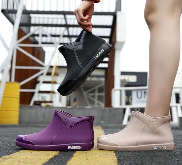 Botas de chuva do tornozelo mulheres outono, senhoras de borracha PVC, sapatos de água à prova d'água, deslizam calçados femininos de moda feminina 2020 Novo K81288209