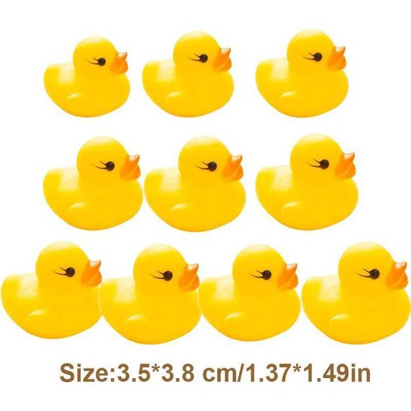 Bath Toys 3,5*3,5 cm Pequenos garotos patos de borracha Toys Bath Bate Room Water Game Divertido jogando brinquedos para meninos recém -nascidos para crianças 240414