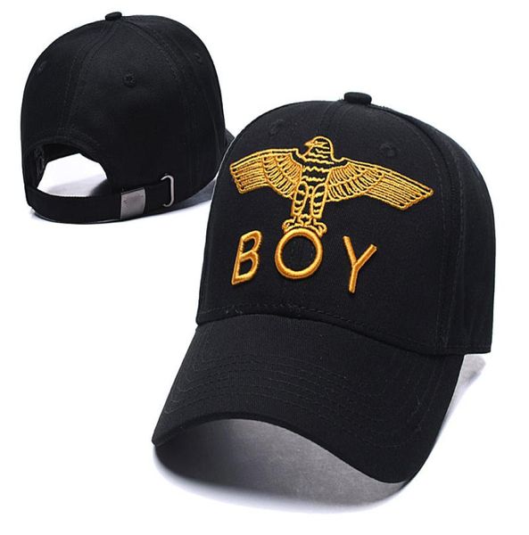 NOVO Design Boy London London Baseball Cap Hip Hop Street Ajusta Popular Hat Metal Letter Bone Casquette Snapback de alta qualidade Caps5976260