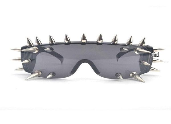 2020 Rivet Spike Decoração do vento Hip Hop Homens punk Óculos de sol Goggles Moda Mulheres Stage Bar Party Sun Glasses FML19801388