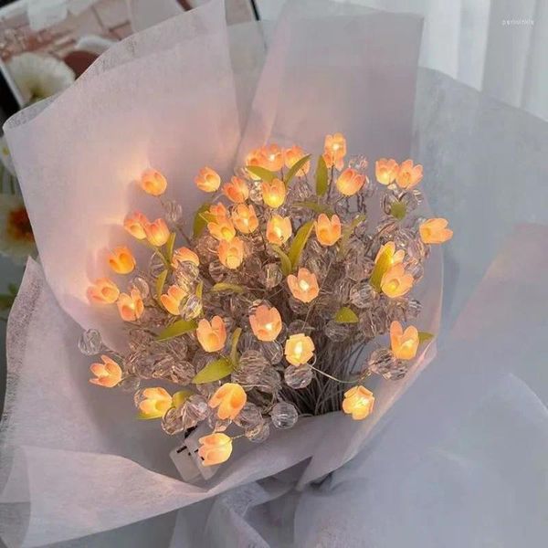 Fiori decorativi tulipici fai -da -te regali finti per donne mamma piccola artigianato imitazione intrecciata con bouquet di fiori artificiali