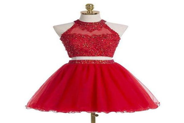 Short Red Homecoming Prom Dress Halter A Line Due pezzi Sequestro Applique Elegante Tulle Hollow Designer Custom Graduati7215051