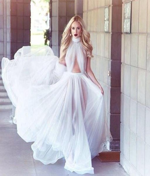 Vestidos de baile de baile de pescoço e pescoço branco sexy 2019 uma linha agitada de chiffon Michael Costello Vestido de noite de celebridade vestidos formais9532779