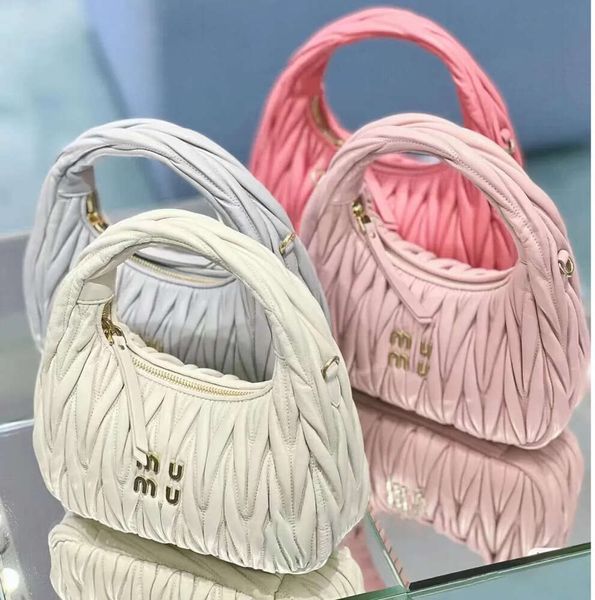 Lady Tasarımcı Cleo Miui Satchel Akşam Debriyaj Çantaları Matelasse Lüks Tote Orijinal Deri Koltuk Eldiven Çanta Moda Kadın Erkek Çöp Çanta Crossbody 754