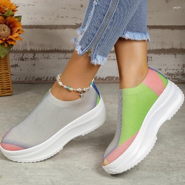 Sapatos casuais Summer Mulher Sneakers Slip Slipable on Mesh for Women Moda Plus Size Platform Walking Ladies Shoe feminino